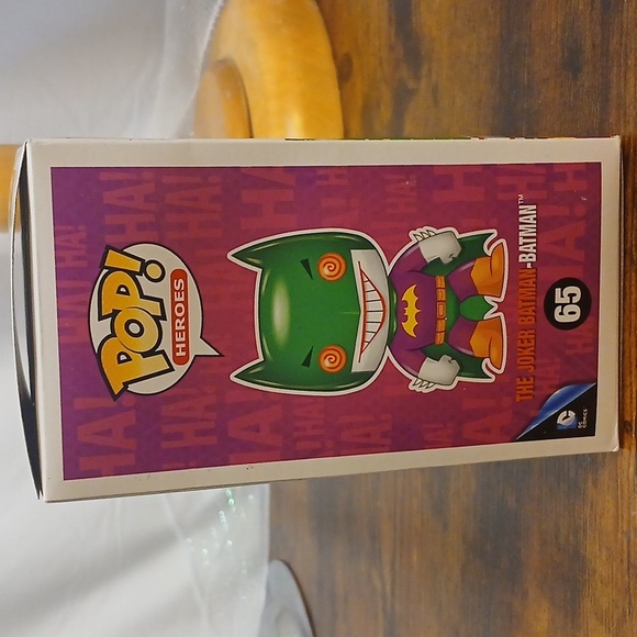 FIRM $$ Funko Pop Joker Batman Vinyl Figure - Picture 5 of 6